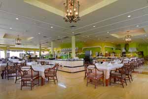 La Hacienda Restaurant Buffet - Grand Palladium Colonial Resort & Spa
