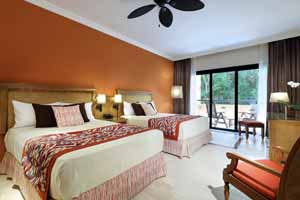 Deluxe Garden Rooms at Grand Palladium Colonial Resort and Spa